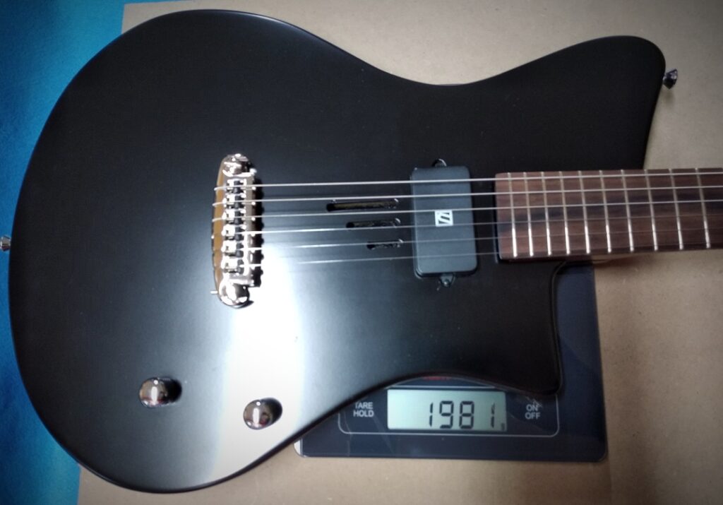 Mancuso Guitars shop, chitarre, bassi, liuteria, basso, chitarra, telecaster, stratocaster, mandolino