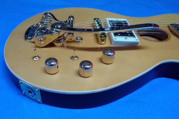 Mancuso Guitars shop, chitarre, bassi, liuteria, basso, chitarra, telecaster, stratocaster, mandolino