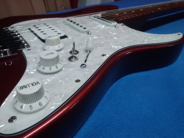 Mancuso Guitars shop, chitarre, bassi, liuteria, basso, chitarra, telecaster, stratocaster, mandolino
