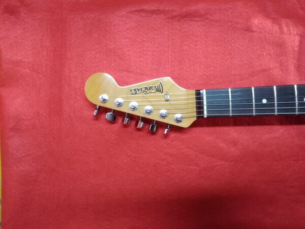 Mancuso Guitars shop, chitarre, bassi, liuteria, basso, chitarra, telecaster, stratocaster, mandolino