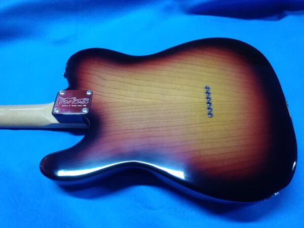 Mancuso Guitars shop, chitarre, bassi, liuteria, basso, chitarra, telecaster, stratocaster, mandolino, bass