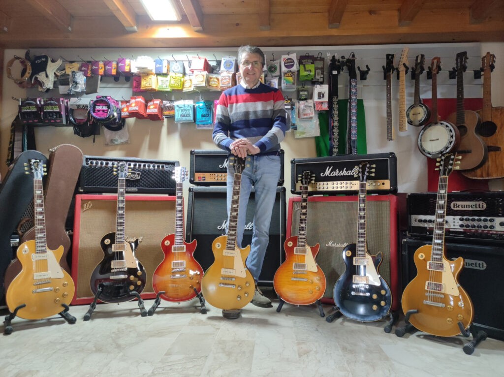 Mancuso Guitars shop, chitarre, bassi, liuteria, basso, chitarra, telecaster, stratocaster, mandolino