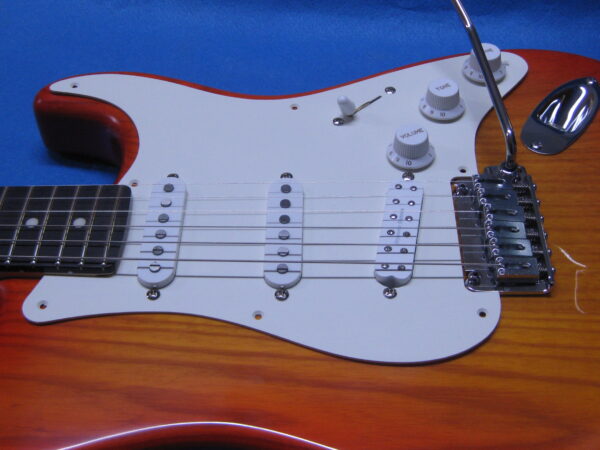 Mancuso Guitars shop, chitarre, bassi, liuteria, basso, chitarra, telecaster, stratocaster, mandolino