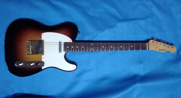 Mancuso Guitars shop, chitarre, bassi, liuteria, basso, chitarra, telecaster, stratocaster, mandolino, bass